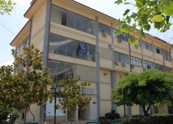 Όταν μια πόρτα κλείνει…. πάντα μια άλλη ανοίγει…