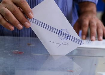 Δημοσκόπηση Opion Poll: Στο 41,4% η Νέα Δημοκρατία στην εκτίμηση ψήφου – Της δίνει 163 έδρες