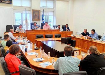 Ανησυχούν οι Θεσσαλοί έμποροι: Βλέπουν συρρίκνωση των τζίρων τους, λόγω ακρίβειας