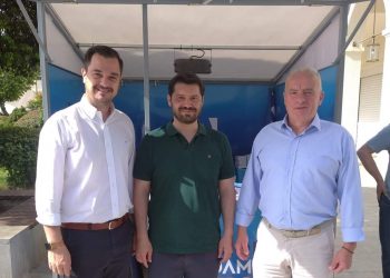 Συγχαρητήρια στον Λάμπρο για τη… «γαλάζια» Καρδίτσα