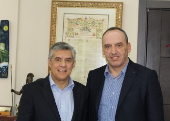 Τα στερνά τιμούν τα πρώτα…