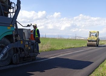 Έργα ενίσχυσης της οδικής ασφάλειας από την Περιφέρεια στο δρόμο από Σοφάδες προς Φύλλο και Ερμήτσι