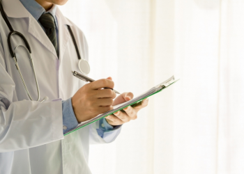 Ανακοίνωση για τις προσλήψεις επικουρικών ιατρών στα Νοσοκομεία και Κέντρα Υγείας όλης της χώρας