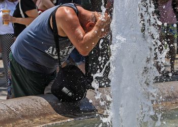 Οδηγίες για πρώτες βοήθειες σε θερμοπληξία, θερμική εξάντληση και εισπνοή καπνού από πυρκαγιά