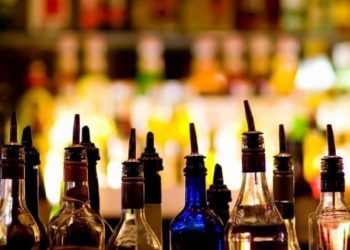 Κατάσχεση 21,6 τόνων λαθραίας αιθυλικής αλκοόλης για νόθευση ποτών