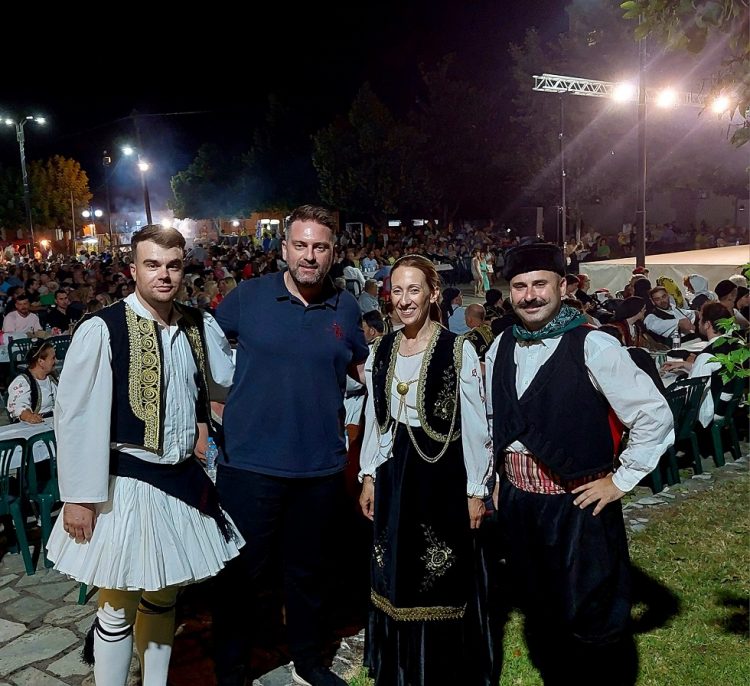 Ο Δήμαρχος είναι παντού….!!!