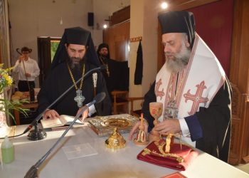 Ο Θεσσαλιώτιδος Τιμόθεος εγκαινιάζει τον πρώτο Ναό αφιερωμένο στον Άγιο Παρθένιο  Επίσκοπο Ραδοβισδίου του εκ Βατσουνιάς