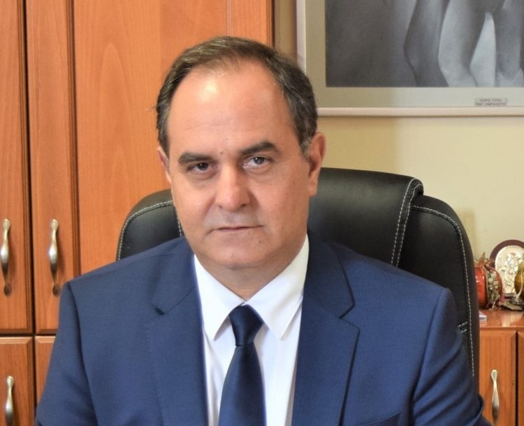 Ο Τσιάκος αλλάζει τα δεδομένα στην  ύδρευση