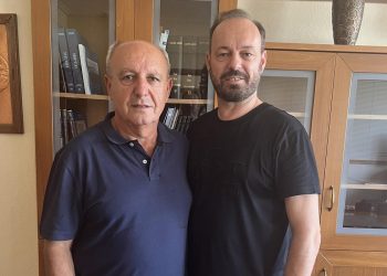 Ο Αποστόλης Τζιβέλης υποψήφιος με «ΝΕΑ ΠΟΡΕΙΑ» και Φάνη Στάθη για το Τ.Σ. Αγναντερού