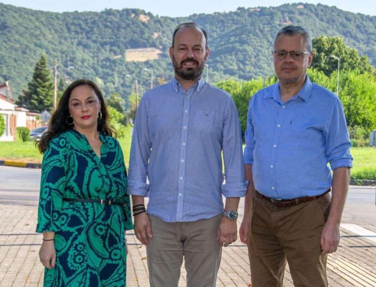 Φ. Δασκάλου και Αχ. Υφαντής θέτουν υποψηφιότητα για δημοτικοί σύμβουλοι με «ΝΕΑ ΠΟΡΕΙΑ» και Φάνη Στάθη στο δήμο Μουζακίου