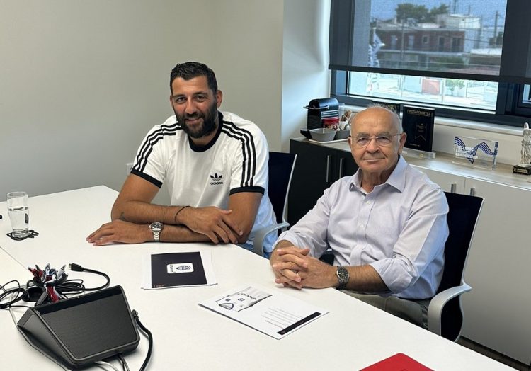 Ο Α.Σ.Καρδίτσας ΙΑΠΩΝΙΚΗ κοιτά ψηλά!!!