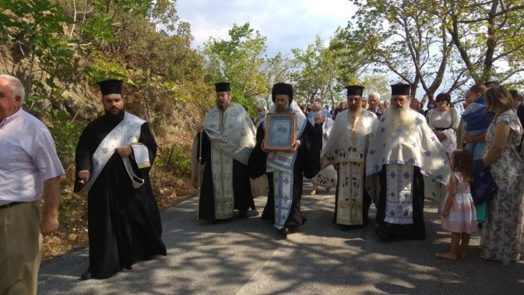 Μεγάλη ευλογία | Η Παναγία η Καναλιώτισσα στα Κανάλια