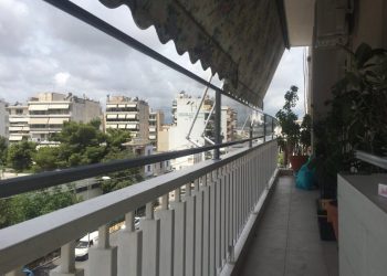 Λάρισα | Ηλικιωμένη έπεσε στο κενό από μπαλκόνι