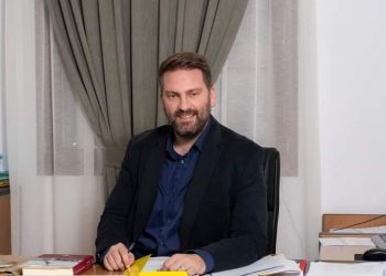 Ακόμη τρεις υποψηφίους ανακοίνωσε ο Στεργίου