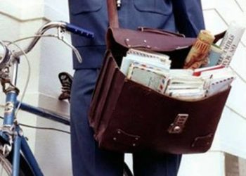 Κάπου κάπου να μου γράφεις και ένα γράμμα…