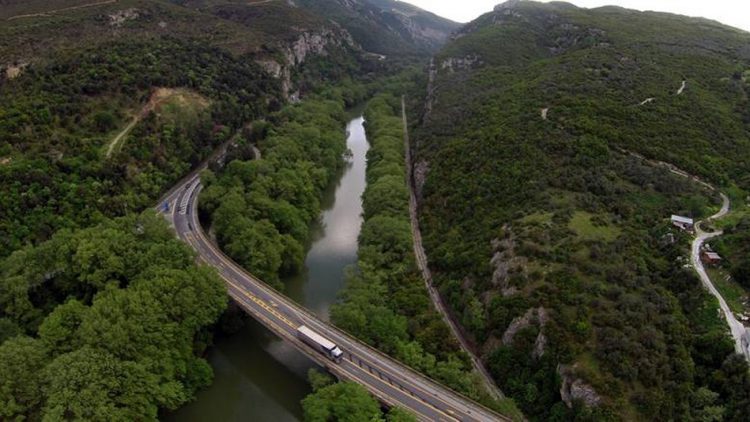 Προσωρινές κυκλοφοριακές ρυθμίσεις στην Κοιλάδα των Τεμπών το δίμηνο Σεπτεμβρίου – Οκτωβρίου