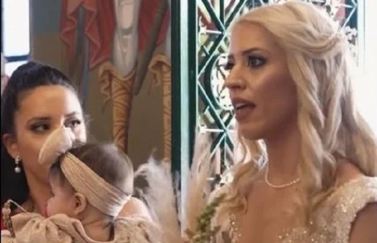 Επικό σκηνικό σε βάπτιση: Είπε λάθος όνομα η νονά και η μητέρα… κόντεψε να πάθει εγκεφαλικό (ΒΙΝΤΕΟ)