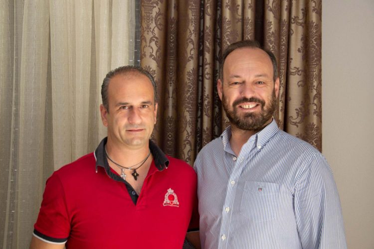 Ο Δημήτρης Γρηγορίου υποψήφιος Πρόεδρος Ελληνοκάστρου με «ΝΕΑ ΠΟΡΕΙΑ» και Φάνη Στάθη