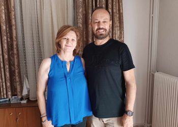 Η πρόεδρος της Πόρτης Χριστίνας Τίγκα – Τριανταφύλλου υποψήφια με «ΝΕΑ ΠΟΡΕΙΑ» και Φάνη Στάθη