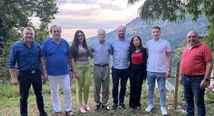 «Task force» υποψηφίων με Φάνη Στάθη και «ΝΕΑ ΠΟΡΕΙΑ»