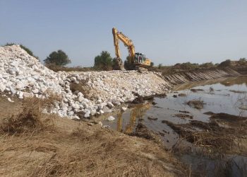 Η αθόρυβη μάχη για την αποκατάσταση των αναχωμάτων