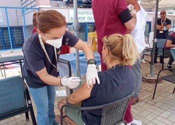 Ξεκίνησαν οι εμβολιασμοί παιδιών Ρομά σε Καρδίτσα και Σοφάδες