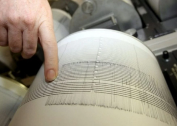 Απέκλεισε τη πιθανότητα σεισμικής δραστηριότητας λόγω των πλημμυρών o Γκανάς