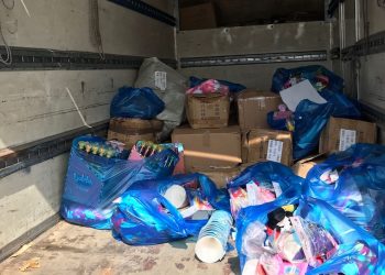 ΔΙΜΕΑ: Κατασχέθηκαν 12.213 απομιμητικά προϊόντα – Πρόστιμο 100.000 ευρώ σε επιχείρηση στην Αττική