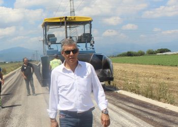 Στο τέλος και ο Μητσοτάκης ψηφίζει Αγοραστό…