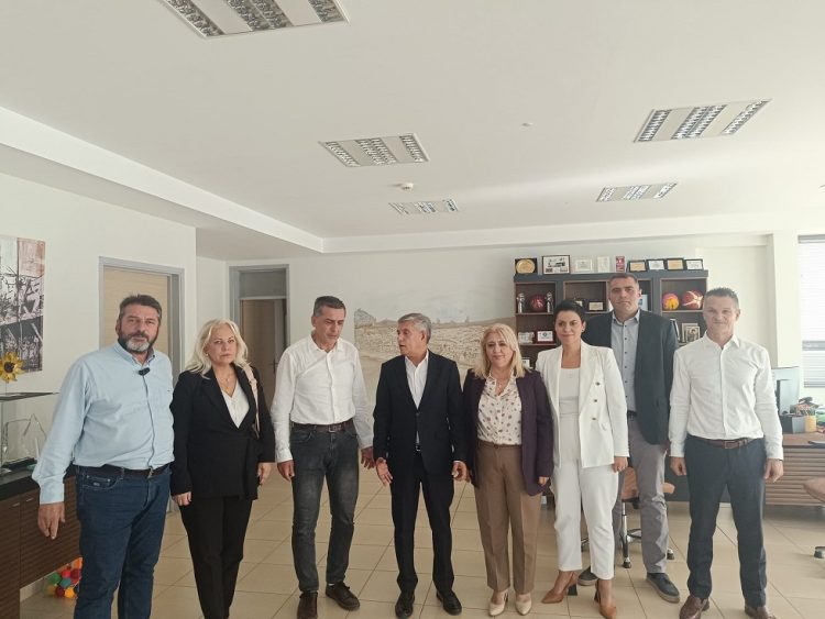 Συνάντηση Αγοραστού – Κουρέτα με τη συμμετοχή τεσσάρων εκλεγμένων συμβούλων…