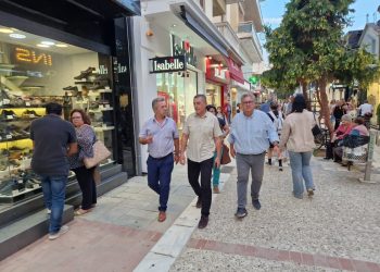 Περιοδεία Κουρέτα στο εμπορικό κέντρο του Βόλου