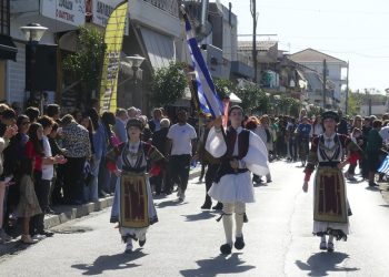 Με καμάρι και υπερηφάνεια η παρέλαση για την Εθνική Επέτειο 28ης Οκτωβρίου 1940 στους Σοφάδες