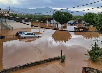 Μείωση της ύλης για τους μαθητές της Θεσσαλίας ζητούν οι εκπαιδευτικοί