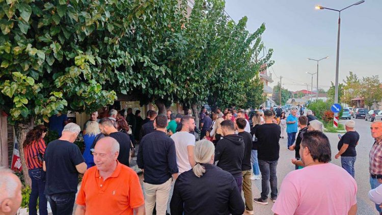 Μήνυμα νίκης στις περιοδείες Σακελλαρίου