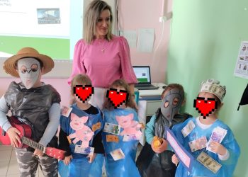 «Ευρούλι το ευρούλι, γεμίζει το σακούλι»