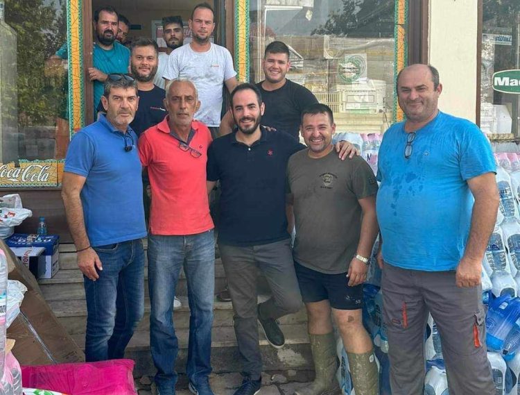 Στα δύσκολα οι άνθρωποι κάνουν θαύματα…