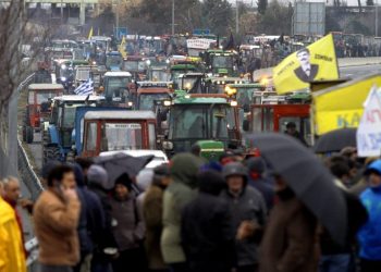 Πανελλαδική Επιτροπή Μπλόκων: Τον Δεκέμβρη οι αποφάσεις για κινητοποιήσεις