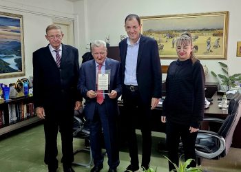 Ο Αντιπεριφερειάρχης ΠΕ Καρδίτσας Κωστής Νούσιος τίμησε τον κ. Ευάγγελο Λάππα