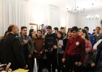 Την Κυριακή ο Θεσσαλιώτιδος Τιμόθεος θα δεχθεί όσους θέλουν να ψάλλουν τα κάλαντα