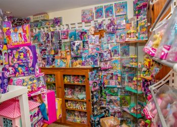 Έρχεται και «Καλάθι του Άη Βασίλη» για αγορές παιχνιδιών