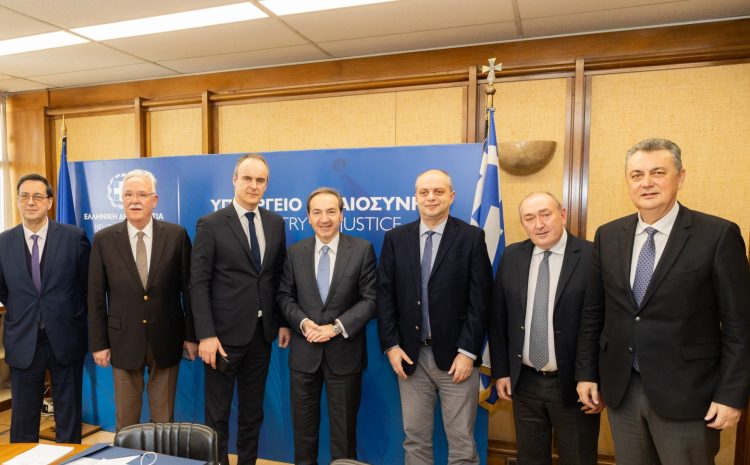 Ο Κωτσός ζήτησε τη δημιουργία αποκεντρωμένων Πρωτοδικείων σε Μουζάκι – Σοφάδες