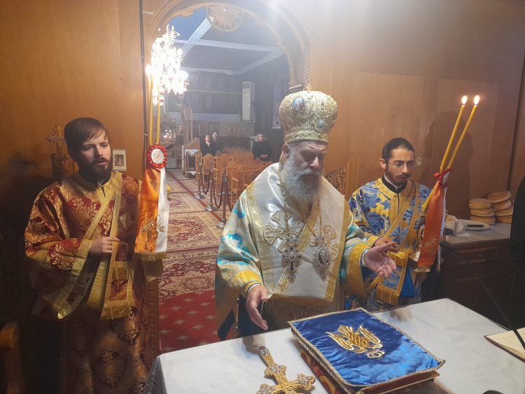 Με λαμπρότητα πανηγύρισε ο Ι. Ναός του Τιμίου Προδρόμου Τ.Κ. Μοσχάτου