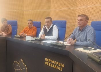 Με αγρότες των παρακάρλιων περιοχών ο Δ. Κουρέτας