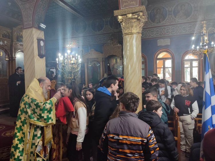 Η εορτή των Τριών Ιεραρχών σε Καρδίτσα και Φάρσαλα