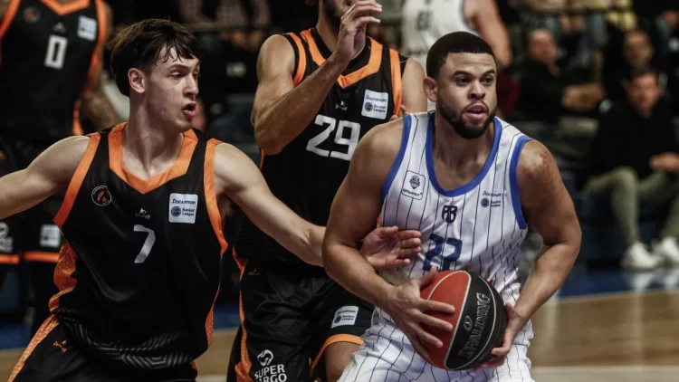 Με την Καρδίτσα στο πλευρό του απέναντι στον Άρη!