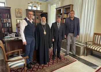 Εθιμοτυπική επίσκεψη  Κουρέτα και Τέλιου στον Μητροπολίτη μας