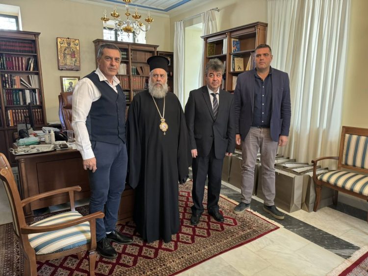 Εθιμοτυπική επίσκεψη Κουρέτα και Τέλιου στον Μητροπολίτη μας