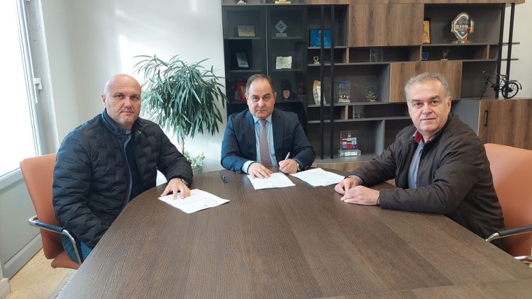 Αρχίζουν οι εργασίες για την κατασκευή κυκλικού κόμβου κυκλοφορίας στο 6ο Δημ. Σχολείο Καρδίτσας