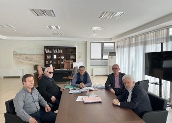 Συνάντηση του Περιφερειάρχη με τα θεσμικά όργανα των Αναπήρων