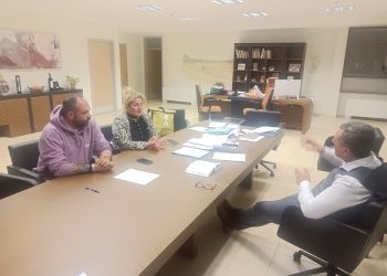 Κοινές δράσεις για τη στήριξη των καταστημάτων εστίασης